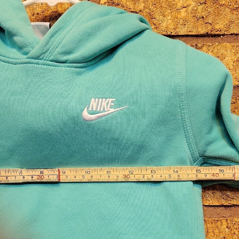 Nike Kids Turquoise Pullover Hoodie Sweatshrit Size Medium Casual Athletic - Picture 6 of 8